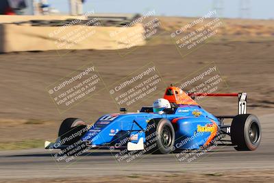 media/Oct-15-2023-CalClub SCCA (Sun) [[64237f672e]]/Group 3/Qualifying/